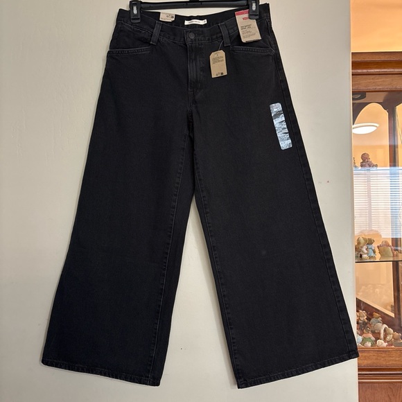 Levi's Denim - Levi’s women's 94 Baggy Wide Leg Jeans Black Size-31X31  New W Tag 100% cotton